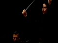 edicson ruiz - contrabajo
? nace en caracas, venezuela en 1985
? comienza sus estudios de contrabajo a los 11 a�os con f�lix petit
? integra la orquesta nacional juvenil y a los 14 la orquesta sim�n bol�var 
? participa en la orquesta juvenil mundial
? en el a�o 2001 gana el primer premio en la categor�a de 15 a 19 a�os de la sociedad internacional de bajistas en indian�polis, estados unidos
? estudia en la orchestra-akademie 