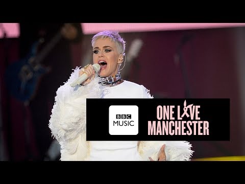 Katy Perry - Roar (One Love Manchester)