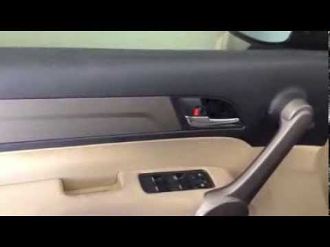 how to remove crv door panel