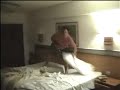 borrachera+cancion mala+saltitos en la cama=....