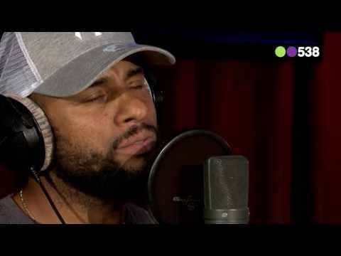 Mitchell Brunings - Redemption Song (Audities | The Voice Of Holland 2013) live bij Evers Staat Op