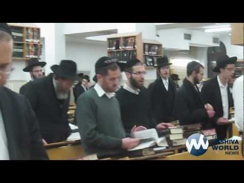 Tefilos for Maran Rav Elyashiv Shlita at the Mir Yeshiva