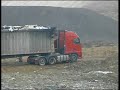 volvo fh12 bulk tipper being unloaded