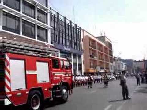 Estreno banda de los bomberos ...