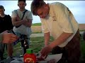 Mama Luz beim Grillen