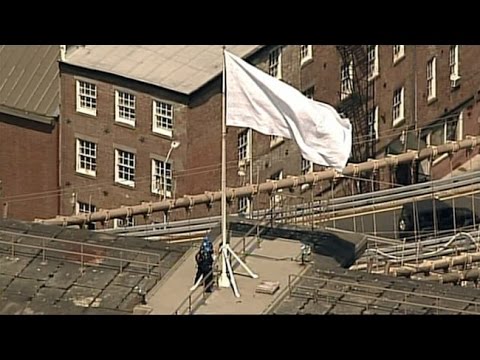 American Flags Replaced With White Flags On The Brooklyn Bridge