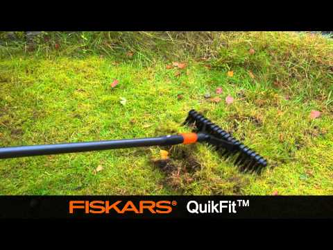 Видео Грабли для уборки и разрыхления почвы Fiskars (135513) Видео Fiskars (135513)