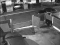 CCTV rakam hantu budak lompat atas kereta