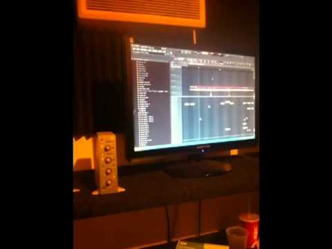 J-King & Maximan Ft. Arcangel  -  Mamadeo (Preview)
		 