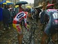 Robbie McEwen 2004 TTT Tussle with fan