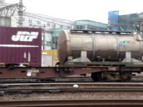 貨物列車　81レ