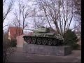 milit�rhistorisches museum berlin-karlshorst. in diesem museum stehen nicht nur verschiedene panzer wie der ber�hmte t34 panzer und weitere milit�rfahrzeuge und lafetten, sondern auch eine stalinorgel bm-13. im geb�ude selbst befindet sich eine ausstellung �ber den 2. weltkrieg und die geschichte der sowjetischen roten armee in der ddr nach dem krieg. in berlin-karlshorst befand sich das hauptquartier der sowjetarmee. im museum ist auch der raum, wo feldmarschall wilhelm keitel im april 1945 die deutsche kapitulation unterzeichnete.


in the soviet german military museum at berlin karlshorst you can see numerous soviet world war 2 tanks and other military vehicles, for instance the famous 