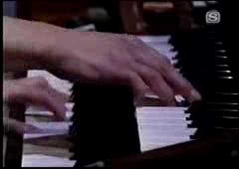 TUCKER-LIVE 1