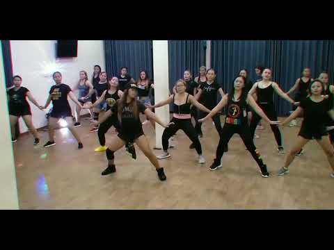🎵 BOOM BOOM TIKTOK VIRAL /ZUMBA DANCE FITNESS
