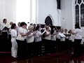 O Coral da Igreja Metodista em Tucuruvi canta 