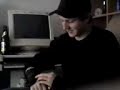 SPANGE @ TOBIAS ZEIGT UNS WIE MAN EINE ARM-SCHIENE ANBINDET