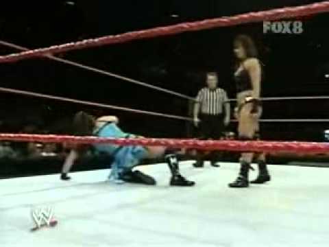wwe victoria