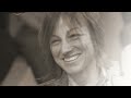 Gianna Nannini - Inno http://t.co/nCWMKUnTTu via @youtube