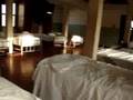 videos de The Barracks