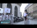 Les Revendeurs Apple Manifestent Leur Colère Devant L apple Store Opéra