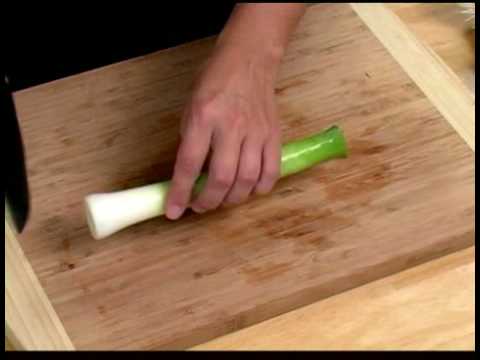 how to clean a leek