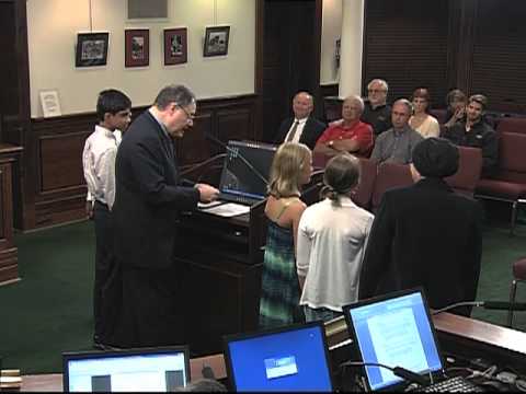 myMCMedia - Gaithersburg Mayor Sidney Katz presents the GREAT award to Gaithersburg Middle School for its Food Recovery for the Hungry program on June 18. Subscribe to t...
