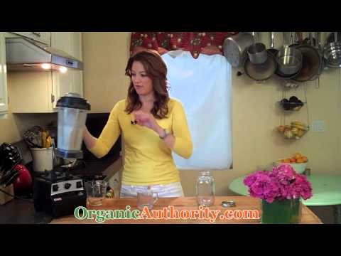 How to Make Almond Milk How to Make Almond Milk