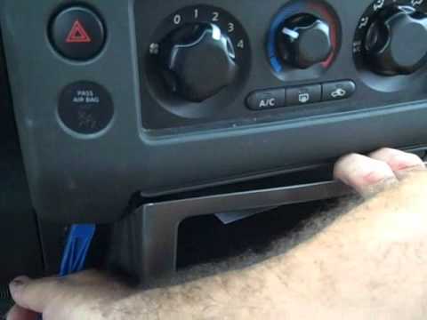 Nissan Pathfinder Car Stereo Removal and Repair 2005-2008