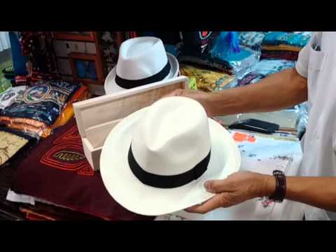 wie man einen Panama Hut zusammenlegt