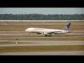Continental 777 landing in Houston