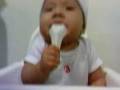 videos de eating spoon.. not food