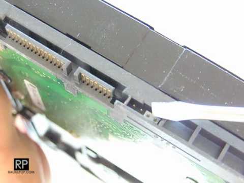 how to locate jumpers on a motherboard