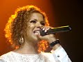 Todo Olho o Verá – Nivea Soares – Gravação DVD Glória e Honra