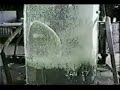 How to dissolve ozone into water.