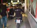 Giretto per il locale con una moto del tutto insolita!