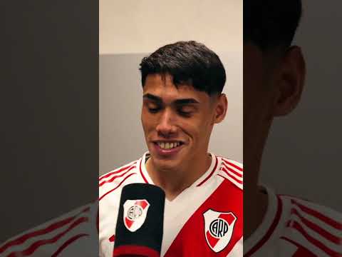  Santiago Lencina luego de su debut en el Mâs Monumental #fútbol #Lencina  #riverplate