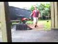 videos de My Brother Trying 2 Skate :P