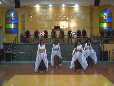 alabanzas y danza - Alabanzas al Rey - Marcela Gandara Te invitamos a visitar www.venacristo.cl para ver esta y otras danzas...
