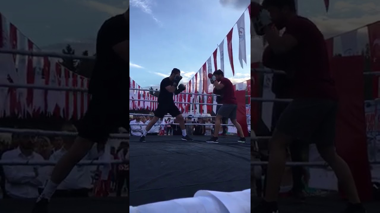 Adem Kılıçcı – Mücahit Kulak Gösteri Maçı