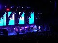 Oasis - Champagne Supernova (Live in Mpls 12/10/08)
