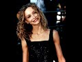 calista flockhart
� http://www.charloteweb.com/women/women-one.html
calista kay flockhart (born on november 11, 1964) is an emmy award-nominated golden globe, screen actors guild award and theatre world award-winning u.s. actress, primarily on soap operas and television. she is best known for playing the title character of ally mcbeal (1997--2002). she now plays sally field's feuding daughter, kitty walker, on the hit abc drama, brothers & sisters.