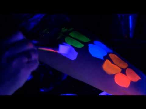 how to make uv glow paint