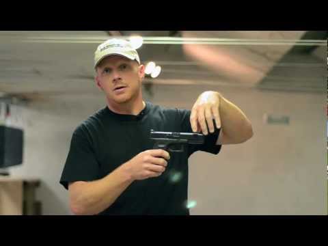 how to properly hold a pistol