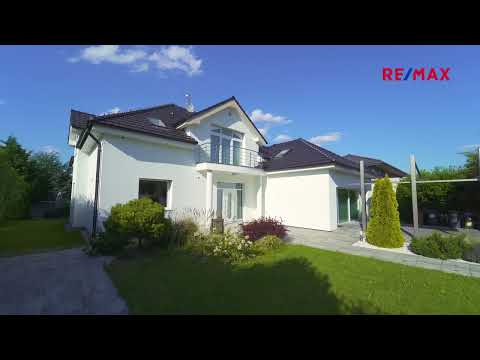 Video Prodej RD 389 m2 na pozemku 920 m2, Šestajovice