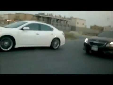 nissan maxima vs kia cadenza – YouTube.flv nissan maxima vs kia cadenza – YouTube.flv