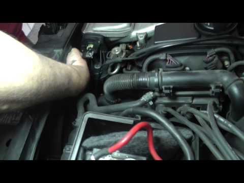 Volkswagen Jetta Secondary Air Injection Diagnosis Part 3 (Lock Carrier Service Position)
