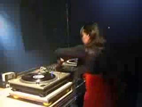 dj Daisy aka Mandragore Nordik ...
