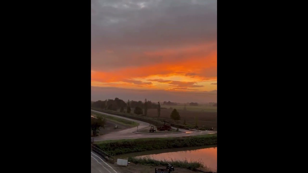 אגמון החולה בזריחה אחרי הסערה