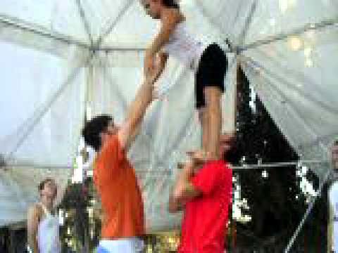 acro31 - an acrobalance clip from Yanai's workshop at Shabazi Circus. September 2010. Transfering the flyer from base to base.