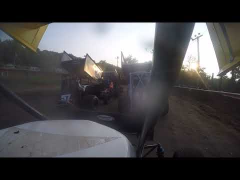 King of the Wing 2018 Hear Race in Car